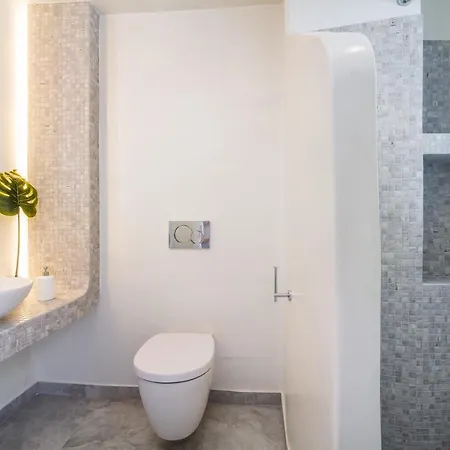 Amore Villa Hotel